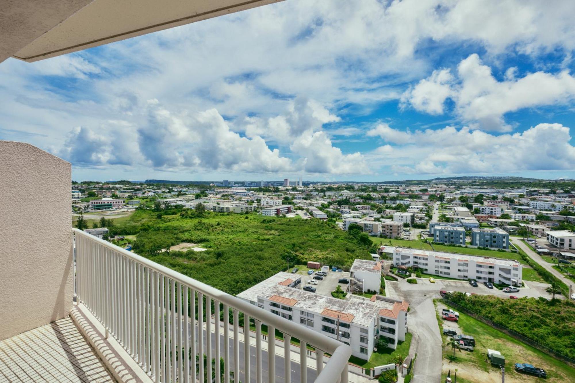 Hoshino Resorts Risonare Guam Тамунинг Экстерьер фото